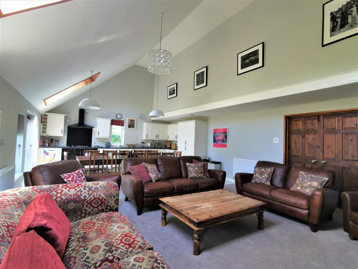 Wellstone Cottages - Coach House Llanfyrnach Exteriér fotografie